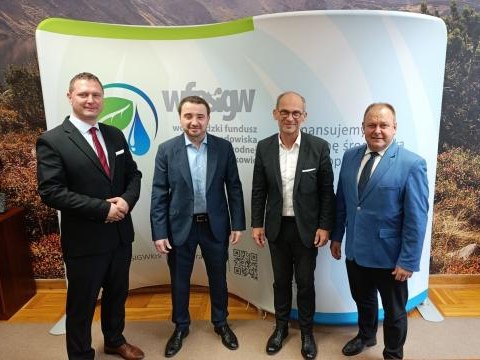 REWITALIZACJA STAWU REKREACYJNEGO W KROŚCIENKU NAD DUNAJCEM