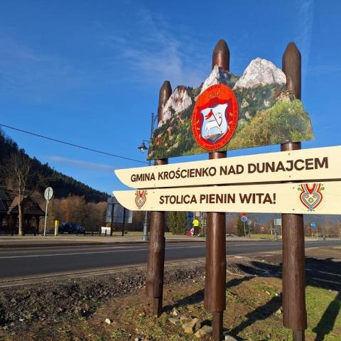 Nowe, odnowione witacze w Krościenku nad Dunajcem!