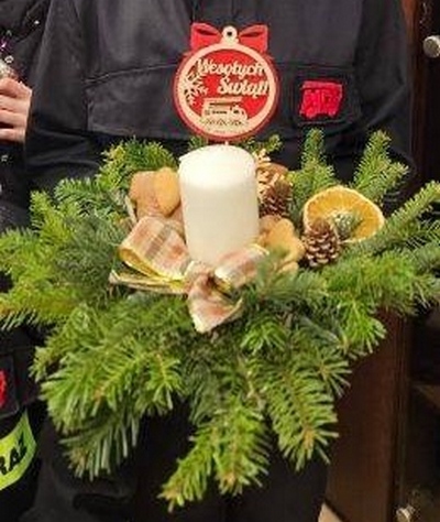 Świąteczne życzenia od Młodzieżowej Drużyny Pożarniczej z OSP Tylka