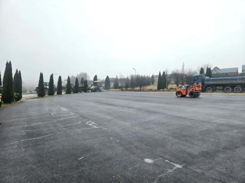 Zakończono modernizację parkingu przy Kościele w Krośnicy