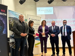 Konferencja poświęcona współczesnym zagrożeniom społecznym w Gmina Krościenko nad Dunajcem